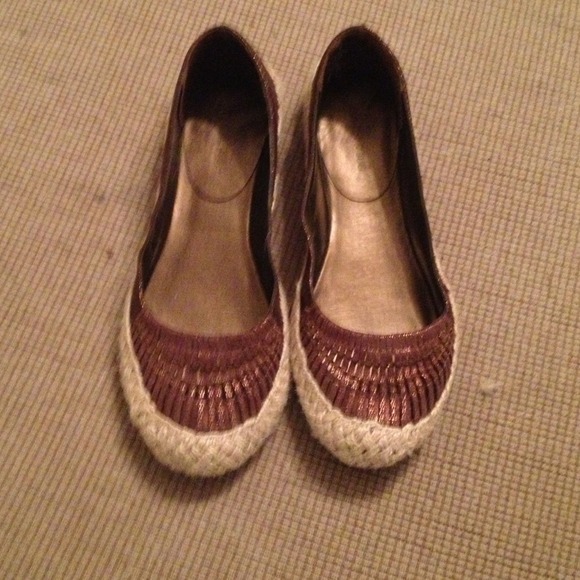 Bronze flats