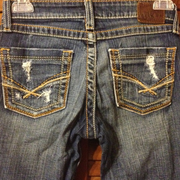 BKE whisker wash size 24