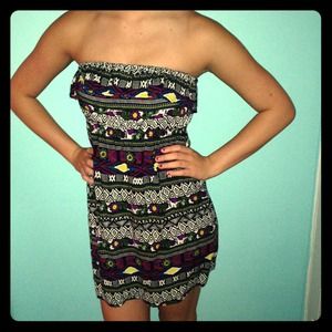 Aztec print strapless dress