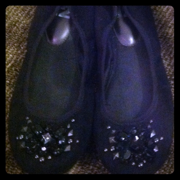 Black flats