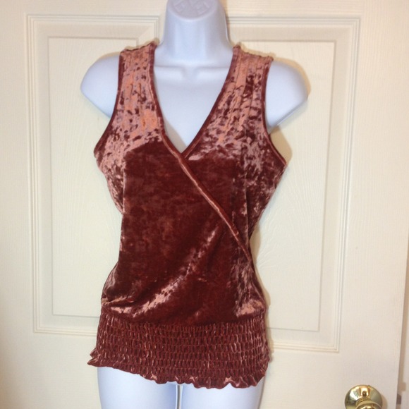 Bundle Copper velour type top with green INC top