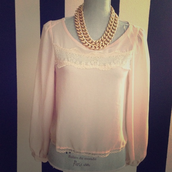S🚫LD || Sheer Chiffon Top