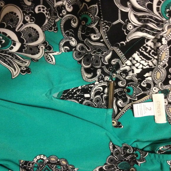 Chicos brand size 2 - Picture 3 of 3