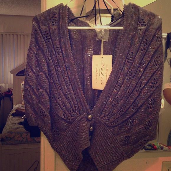 Sweater vest