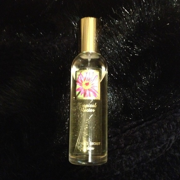 Tropical nectar spray perfume from Victoria sec