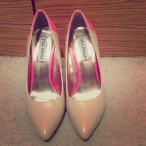 💖EXCELLENT COND💖 Neon Pink/Nude Pump