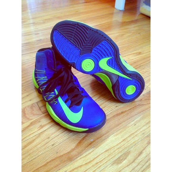 🚫SOLD🚫Men's 2012 Hyperdunks
