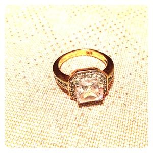 Gold costume ring