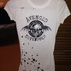 Avenged Sevenfold Fitted Tee💜