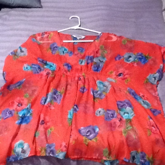 Floral Flirty Shirt!(;