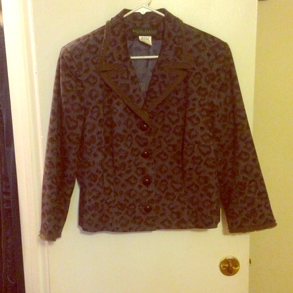Harvé Benard cheetah print blazer