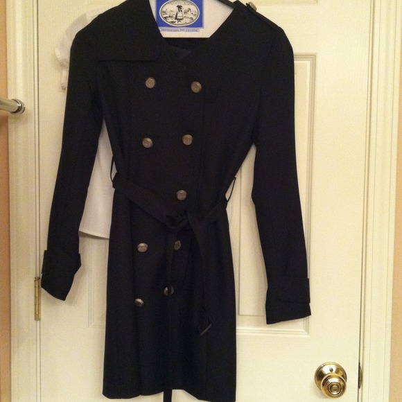 ❌Bundled-sold❌Belted black overcoat-NWOT
