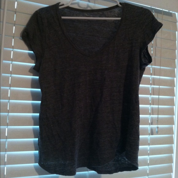 SOLD Madewell Heathered Linen V-neck tee Sz.S Gray - Picture 2 of 4