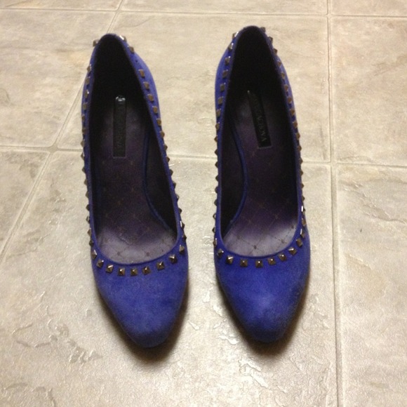 Shoes - Picture 3 of 3