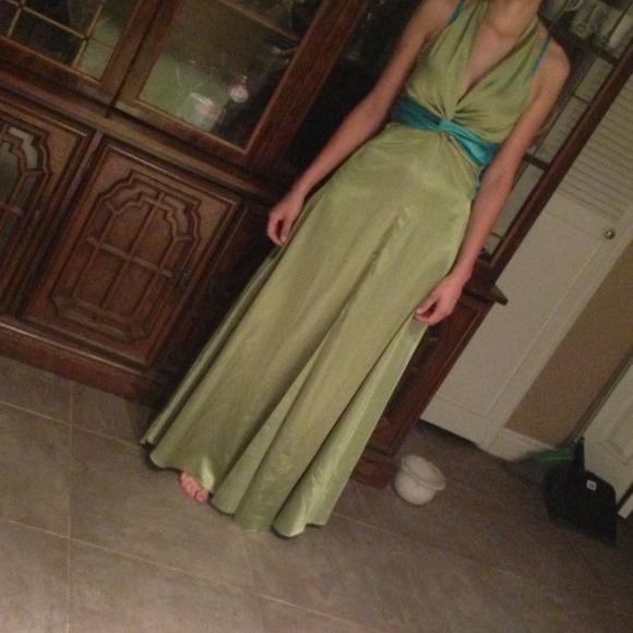 Stunning prom/evening gown