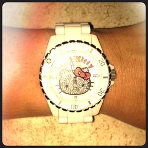 White Limites Edition Hello Kitty Watch