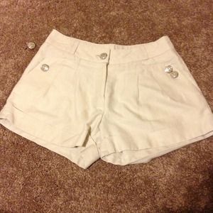 High waisted cream shorts size 0/2