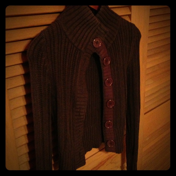 *** SOLD *** Choc. Brown Cableknit Cotton Sweater