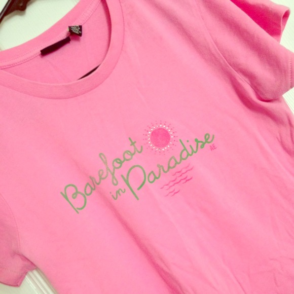 💥SOLD💥American Eagle Pink Graphic Tee Size M
