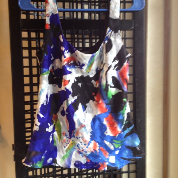 Collections by Laura Sleeveless Shirt - Picture 1 of 2