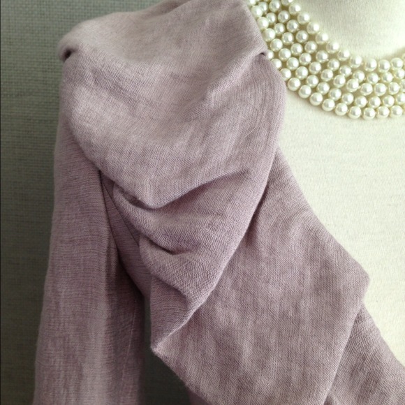{BCBG MAX AZRIA} Gorgeous Lavender Lapel Jacket - Picture 3 of 4