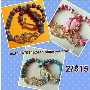 💸Sale💸Sale💸 beautiful bracelets 2 for 15