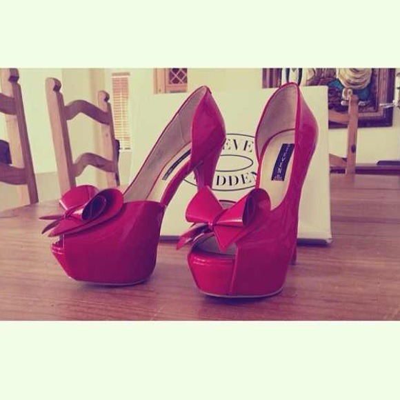 🔴🔴SOLDSOLD🔴🔴Steve Madden Pumps