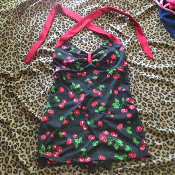 ❌Reserved!❌Pin up cherries swimsuit
