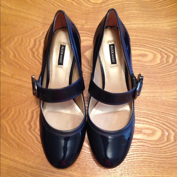 Low heel