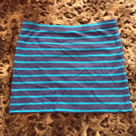 Blue striped mini skirt