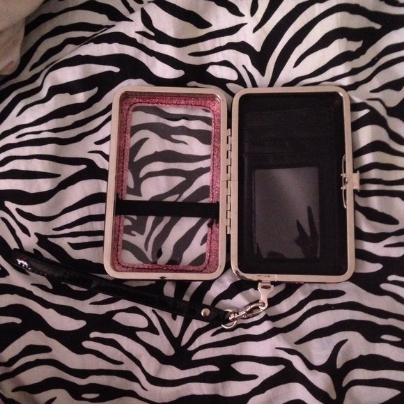 iPhone 4S CASE - Picture 2 of 3