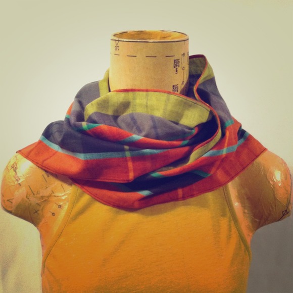 Bundle of HURLEY Scarves