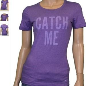 L👀k Nike purple exercise/running shirt size Med!