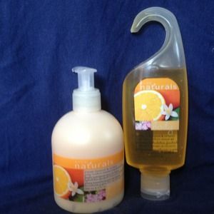 Shower Gel/Moisturizing Hand Lotion Set