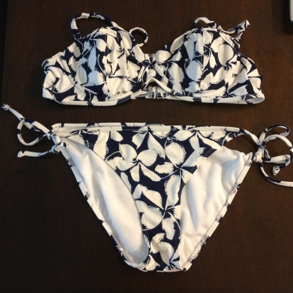 Roxy Swim Blue and White Strapless Bikini