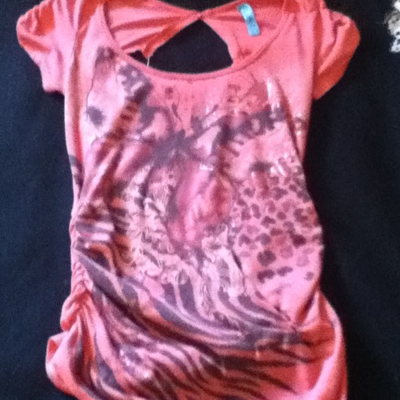 Pink - Picture 3 of 4