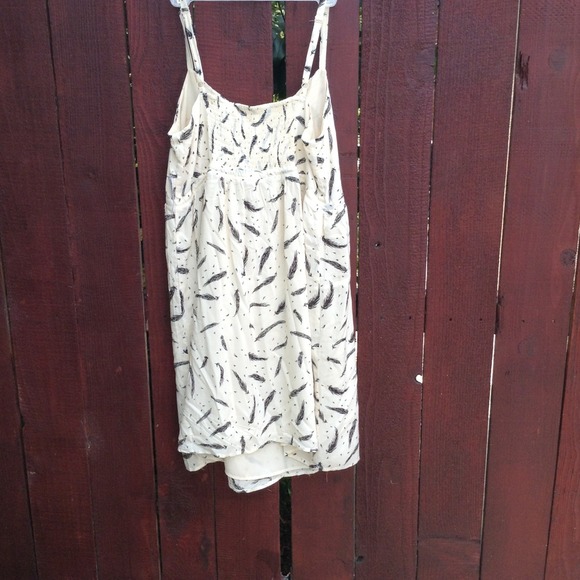 Sold Feather print dress - Picture 2 of 3