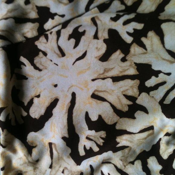 🔴BUNDLED🔴DVF wrap dress - Picture 3 of 3