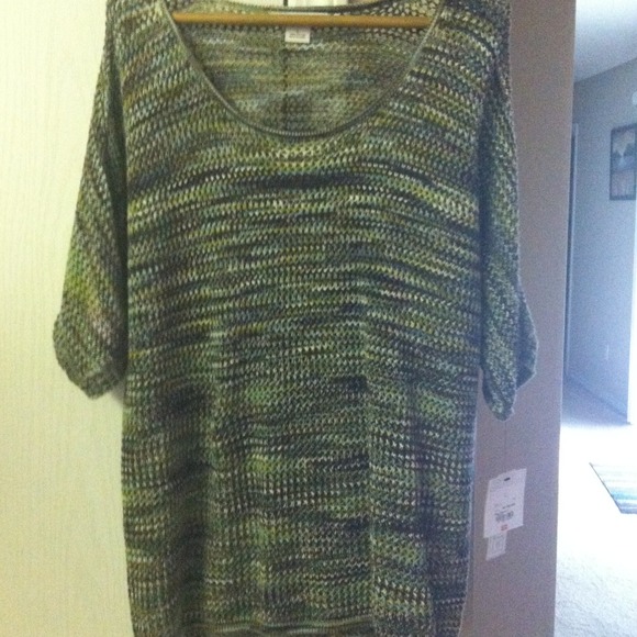 Cute netted shirt - Picture 1 of 3