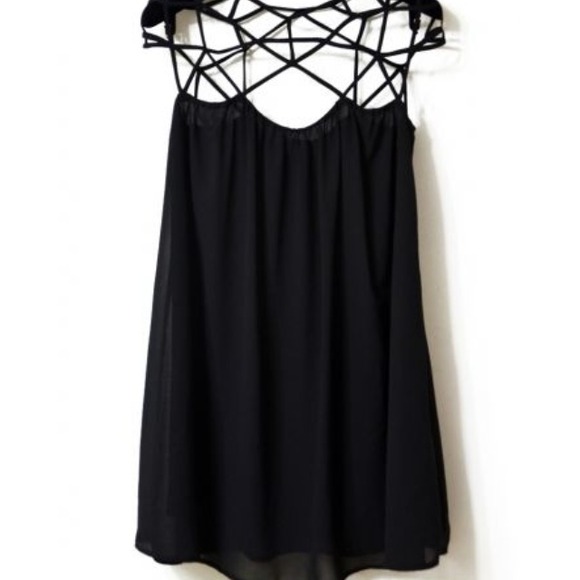 Sold in bundle👗👗 - Picture 3 of 4