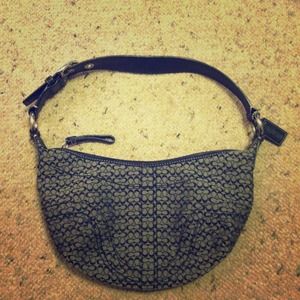 Authentic Coach small hobo