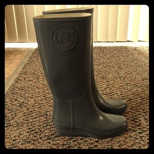 Wedge hunter wellies