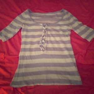 Super cute ruffle top!