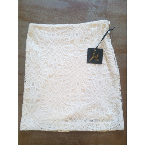 BB Dakota Lace Skirt