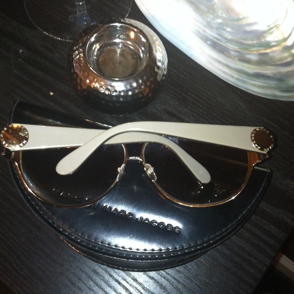 REDUCED!!!!Marc by Marc Jacobs aviator sunglasses - Picture 2 of 3