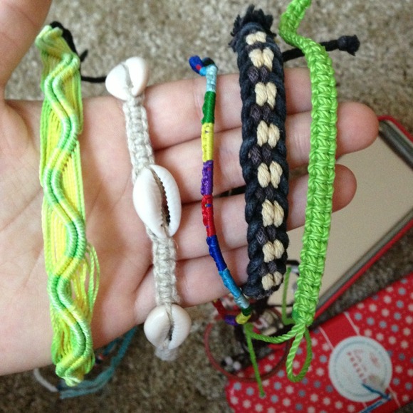 Bracelets - Picture 2 of 4
