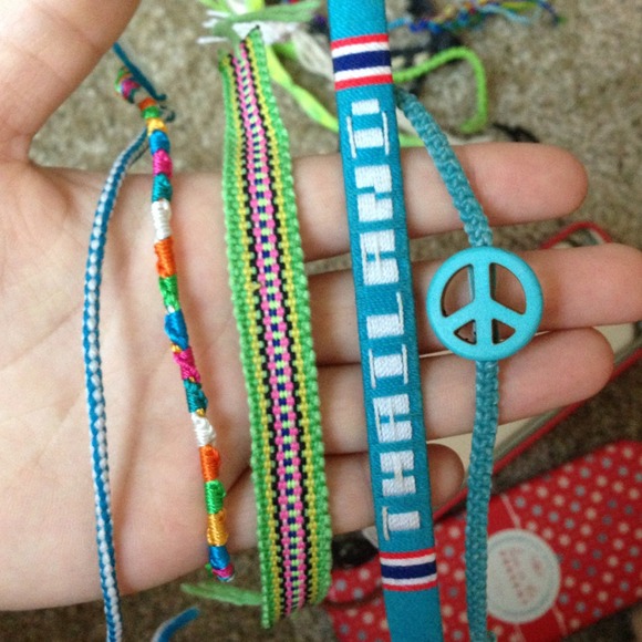 Bracelets - Picture 3 of 4