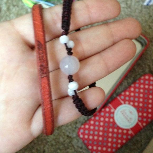 Bracelets - Picture 4 of 4