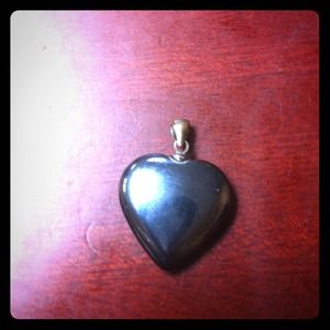 Black stone pendant