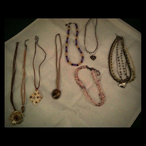 Necklaces. Bundled for @loripolley